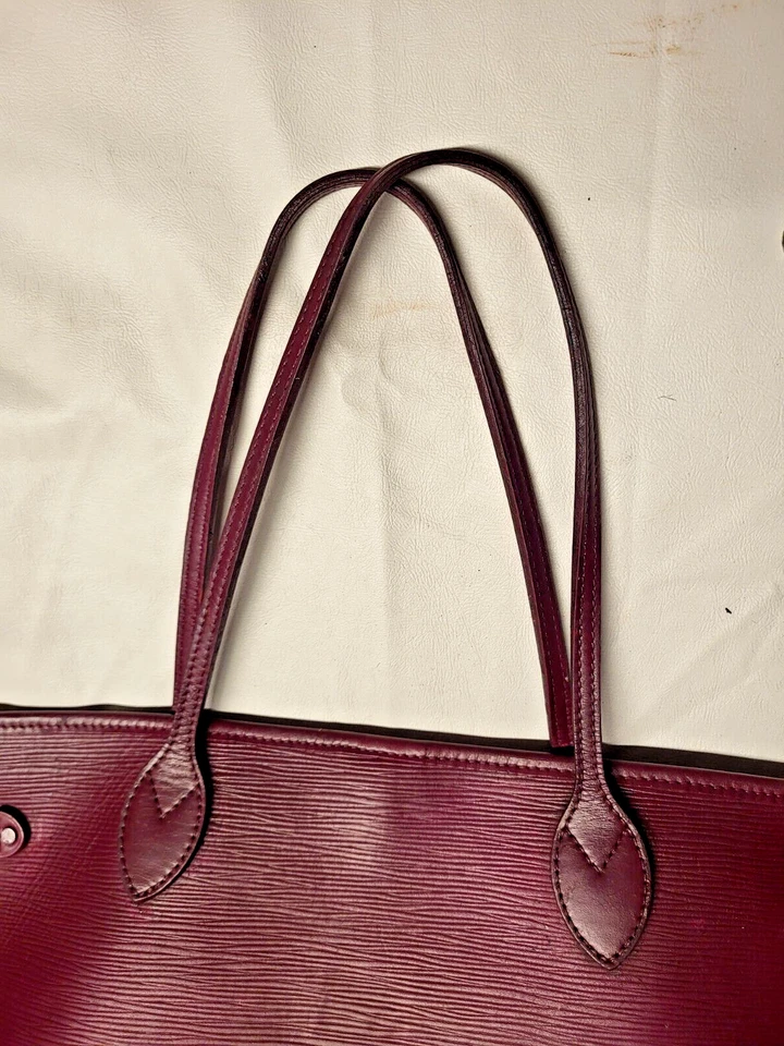 Louis Vuitton Neverfull, Foto 4 von 5