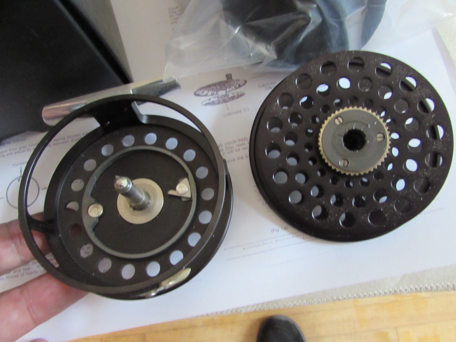 A1 unused Hardy Alnwick ultralite disc 6 trout fly fishing reel 3.25" + pouch