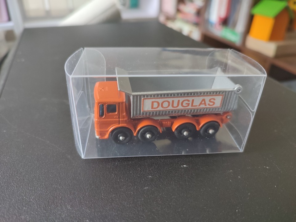 200pcs Plastic Transparent Box Model 1/64 Car Toy Bus Display Matchbox