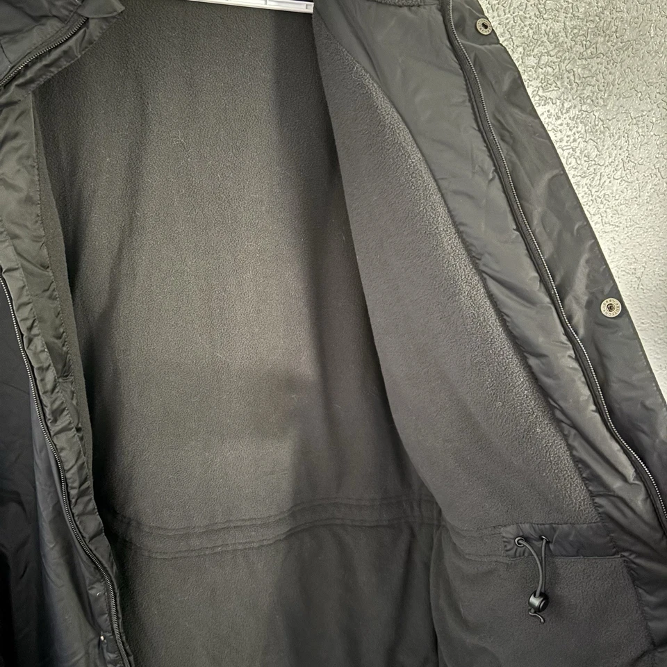 Jaqueta Adidas masculina tamanho XL preta branca Essentials 3 listras isolada nylon com capuz - Imagem 4 de 4