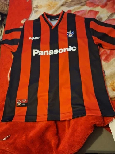 huddersfild town extra/large red/black football shirt