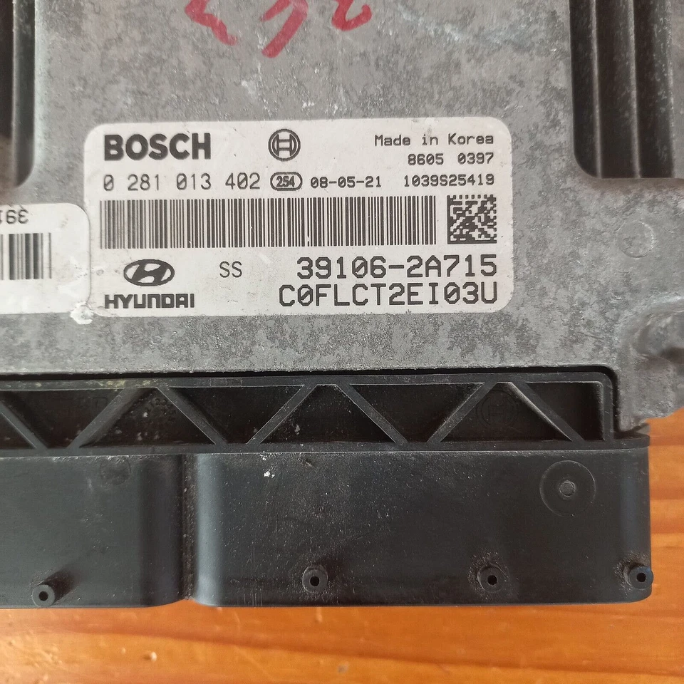 CALCULATEUR   HYUNDAI  i30 -DÉCODÉ - BOSCH EDC16C39  0281013402 / 39106-2A715 - Immagine 2 di 2