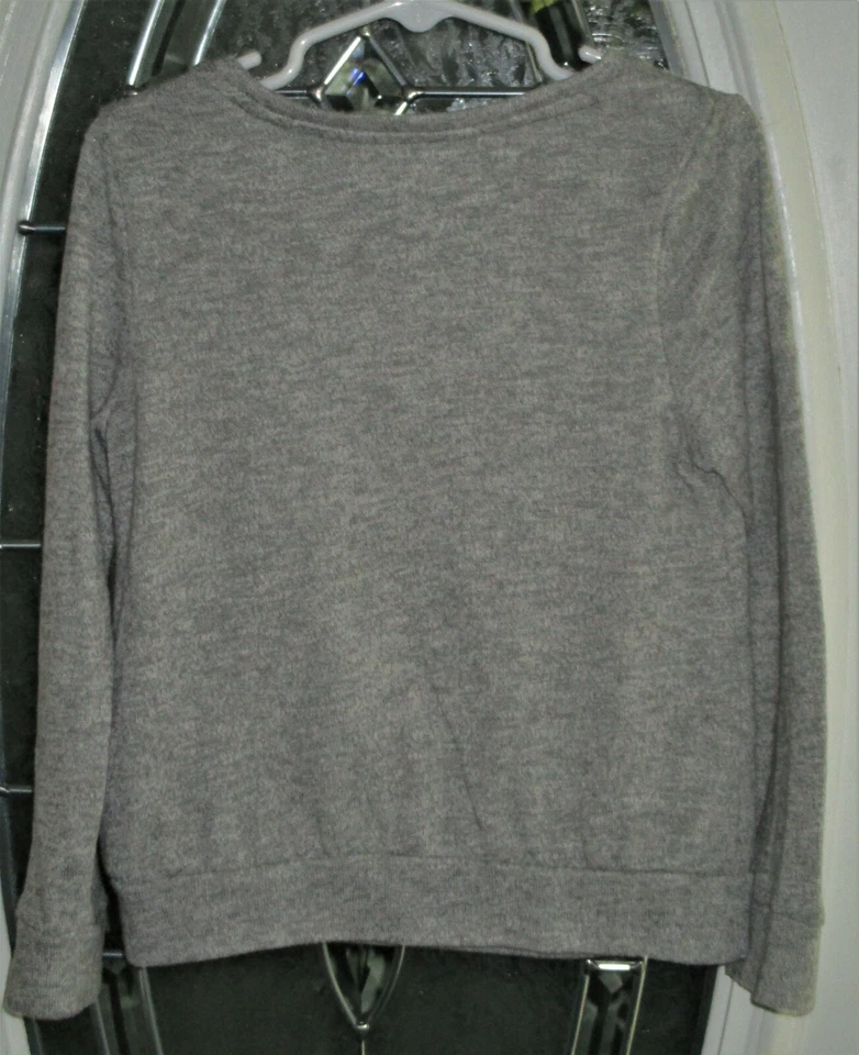 Blusa Top Camisa Gris Estampado Ciervo Bebé Gap Niñas Manga Larga Talla 5 Usada en Excelente Condición Foto 3 de 4