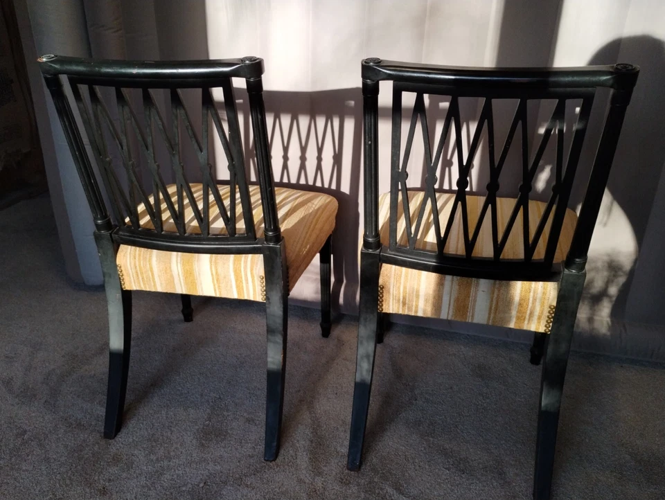 2 sillas antiguas Sheraton de caoba con respaldo de celosía de principios de 1900 de colección Foto 4 de 4