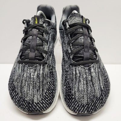 Altra Mens Escalante 2 ALM1933G220 Gray Black Running Shoes  display picture 2