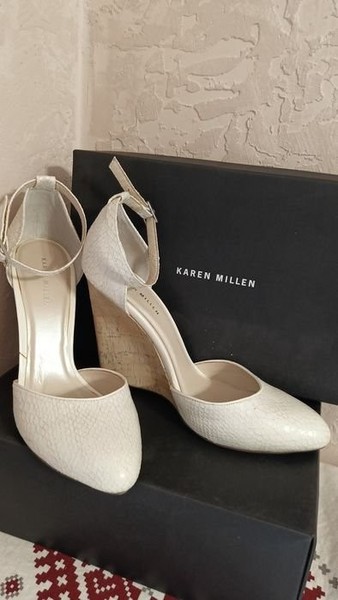 Women Karen Millen Heels White 41