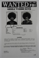 Angela Davis JSA Autograph Signed 11 x 14 photo