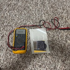 Fluke Et87 Dmm 88 Digitial Automotive Multimeter W Rpm Fluke Et87 Dmm 88 Digitial Automotive Multimeter W Rpm