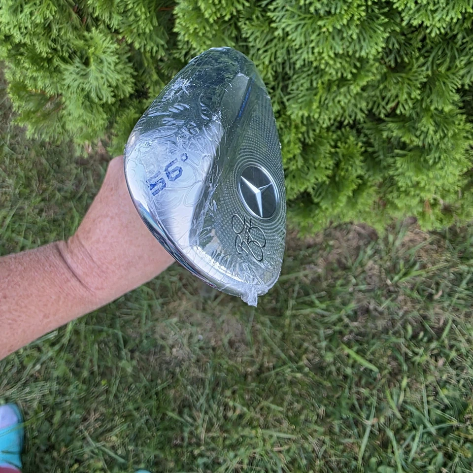 KING MERC EQ Cobra SLIVER Mercedes Benz Rickie Fowler Golf Club Wedge 56° S-125 - Image 3 of 4