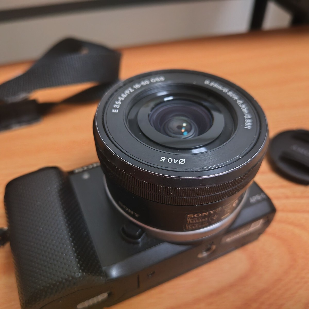 Sony Alpha a5000 Mirrorless digital camera Lens Black 16
