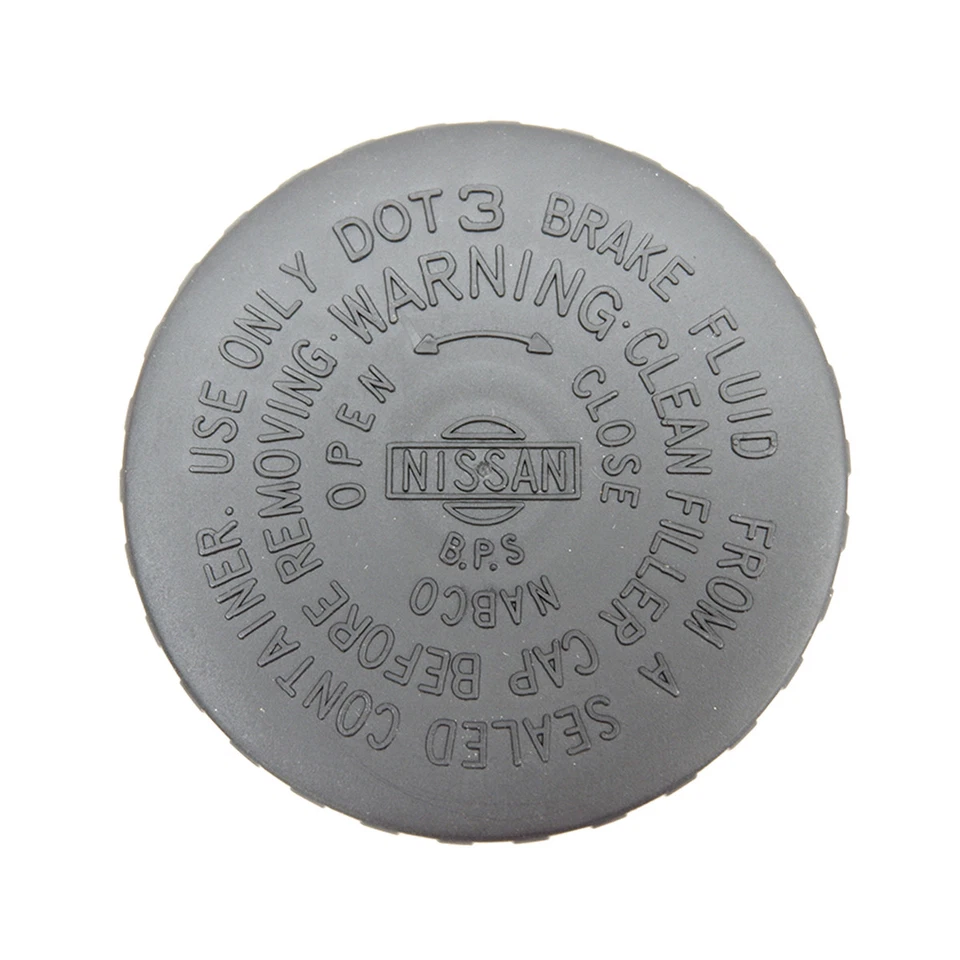 Se adapta a Nissan Big-M D21 1994 1995 97 cilindro de freno depósito de aceite tapa del tanque negro Foto 2 de 4