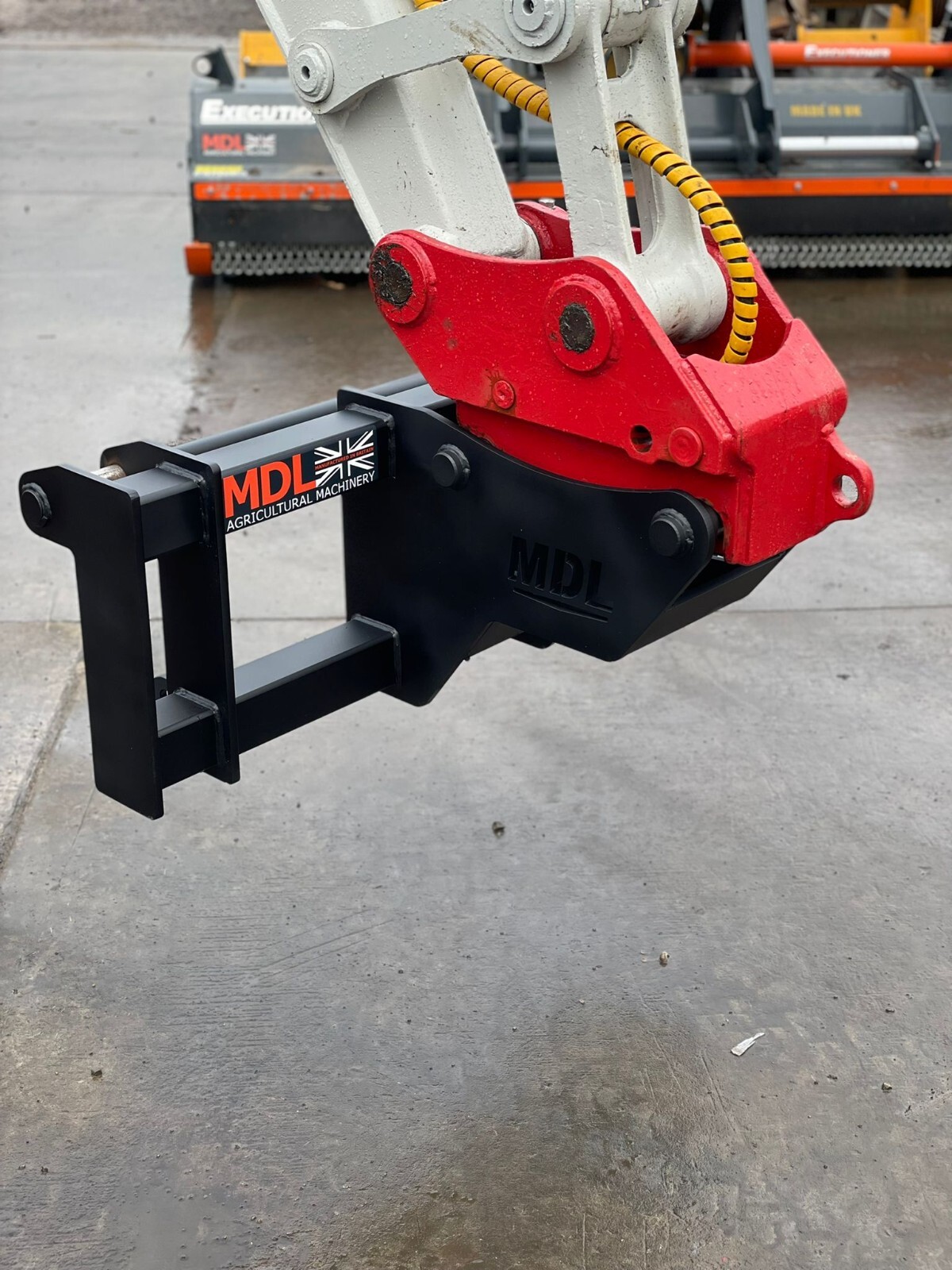 Excavator to Headstock Attachment Adaptor, EURO8, JCB QFit, Merlo