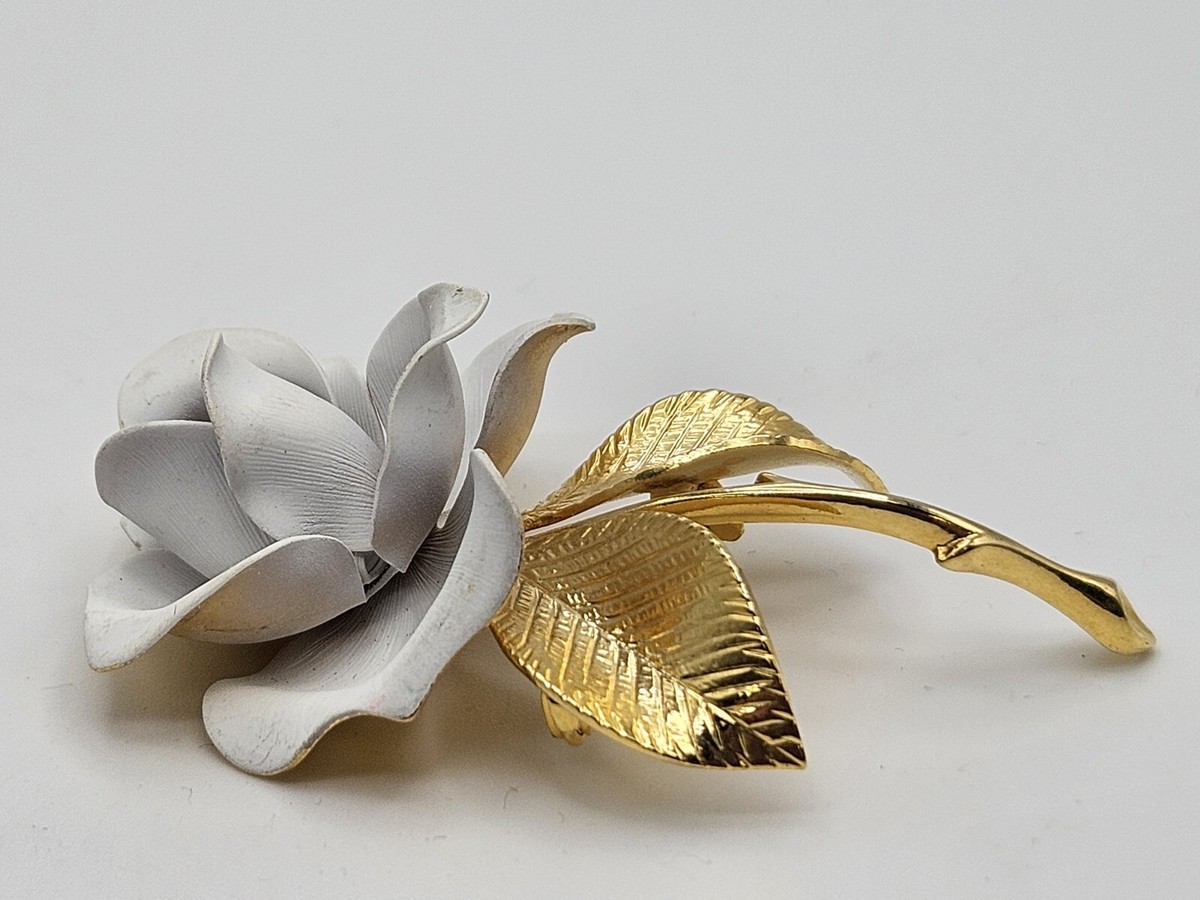 CERRITO ヴィンテージ ブローチ Vintage Cerrito White Enamel Rose Flower Gold Tone Brooch