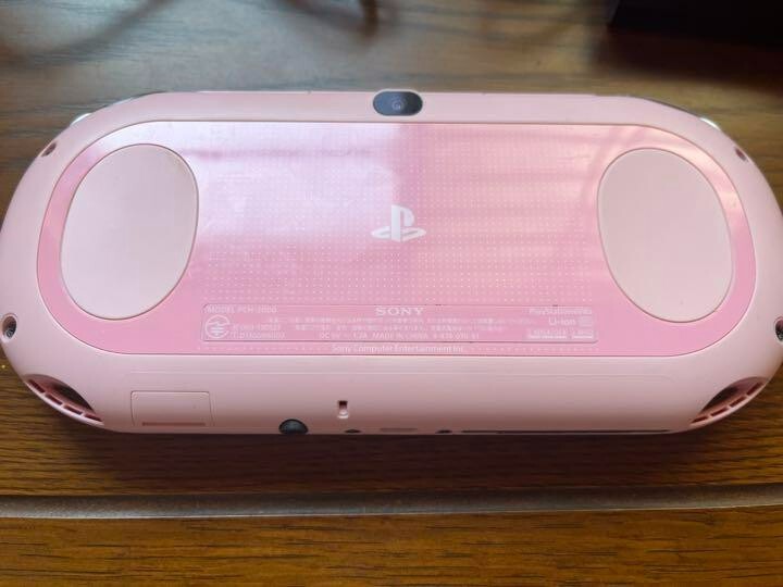 SONY   PSVITAPCH-2000   ピンク Sony Playstation Vita Light Pink White Wi-Fi Model PCH