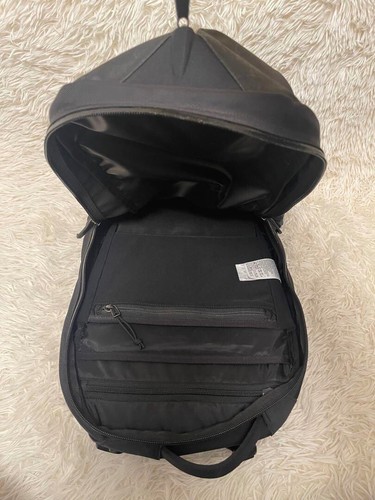 Arcteryx Arro 22 Sac à Dos 24K Noir - Photo 6 sur 9