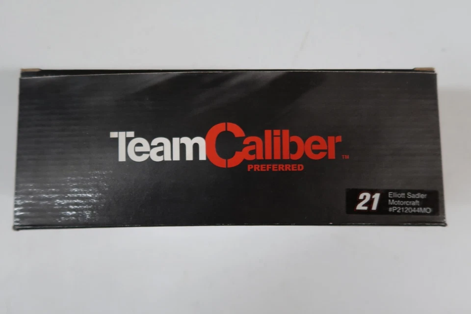 Elliott Sadler #21 Motorcraft 2001 Team Caliber 1:24 Scale Die-Cast - Image 2 of 4