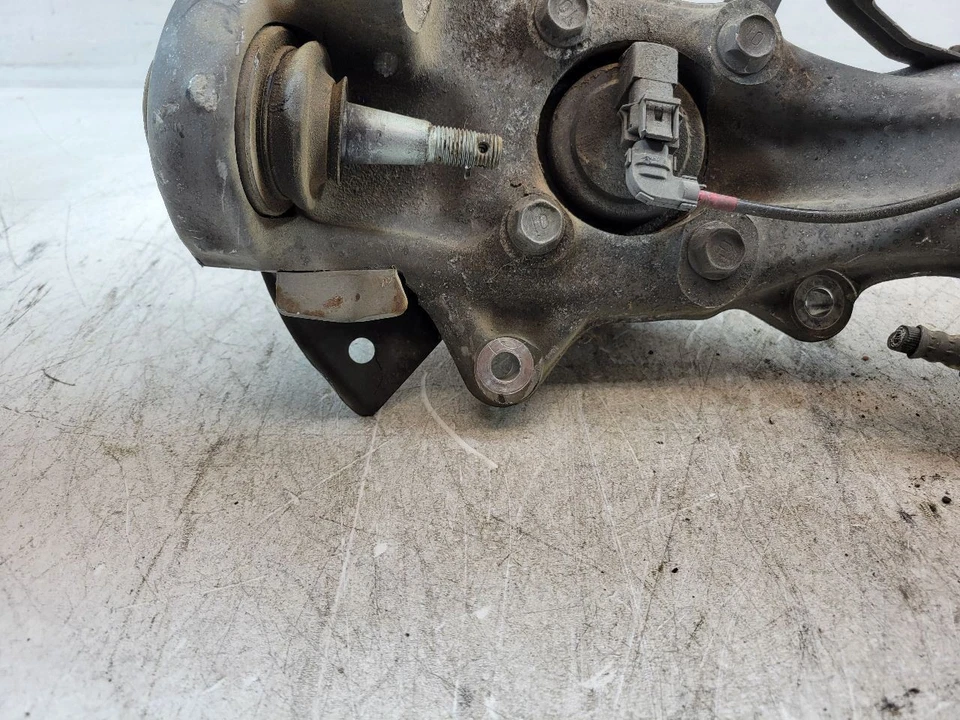 HYUNDAI GENESIS 2009 2010 2011 2012 2013 2014 SEDÁN HUSILLO DELANTERO DERECHO NUDILLO Foto 2 de 4