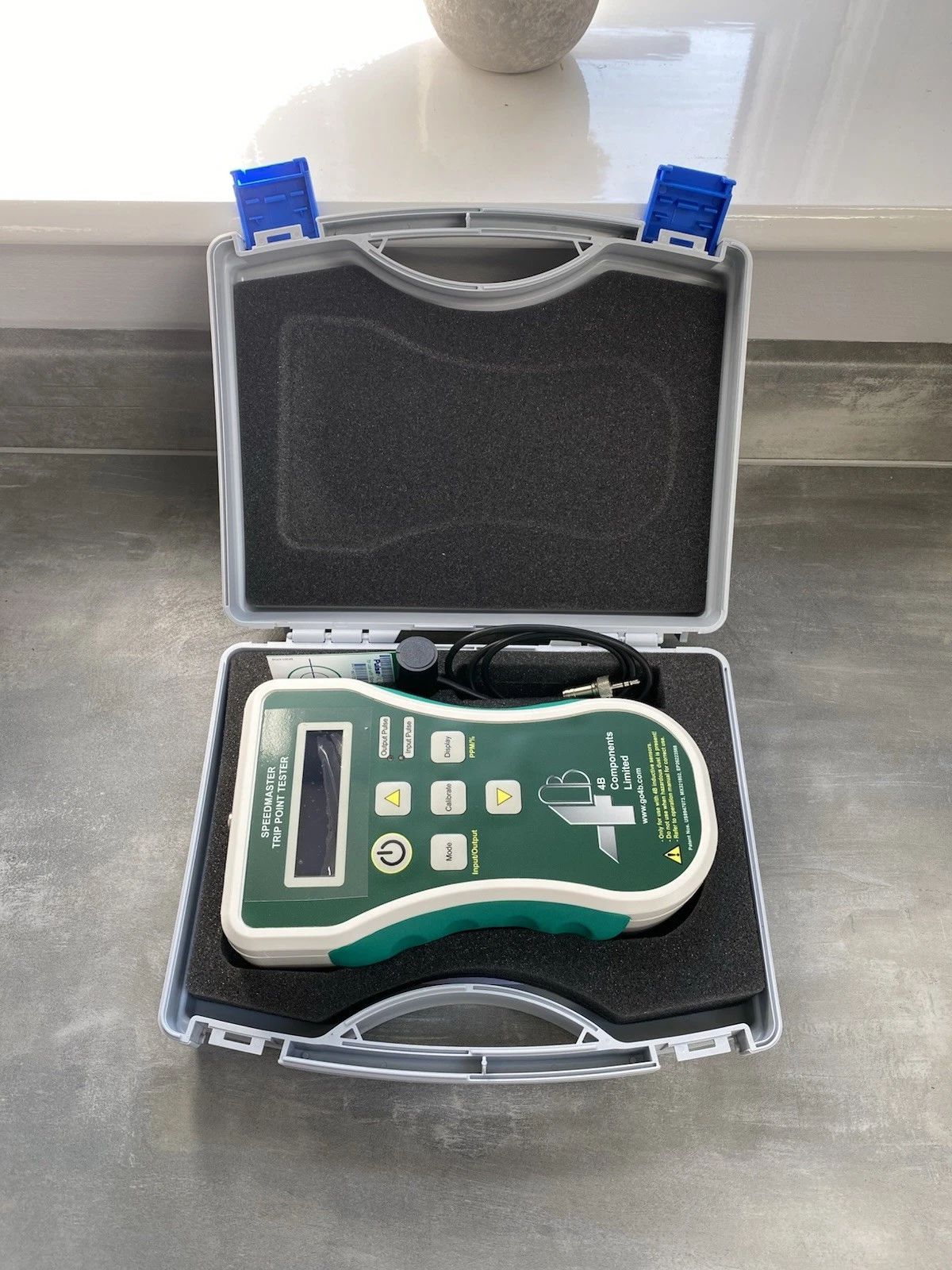 4B Speedmaster 2 With Pulse Pilot 2 Trip Point Tester Brand New In Hard Case