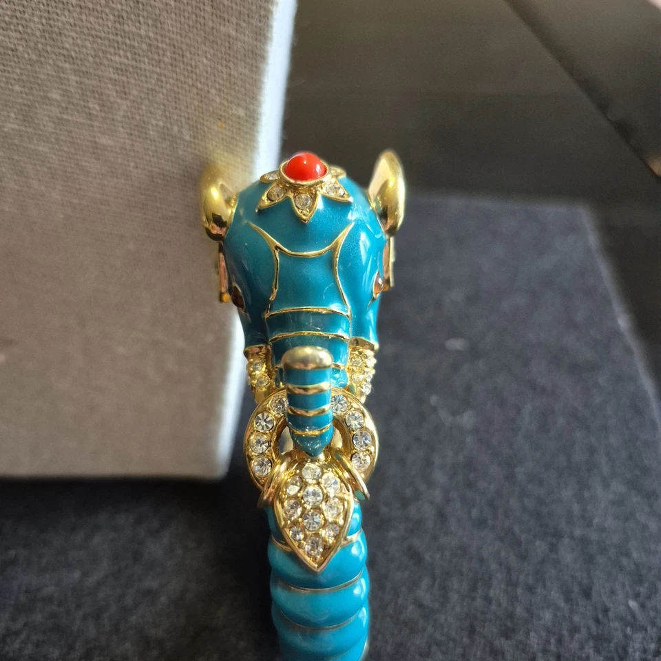 Rare Vtg Joan Rivers Blue Elephant Cuff. 7" Wrist - Image 3 of 4