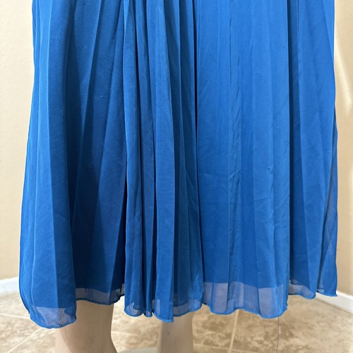 Women’s Teal Polyester Party Stretch Lined Pleated Beaded Size M Dress Sundress - Picture 6 of 21