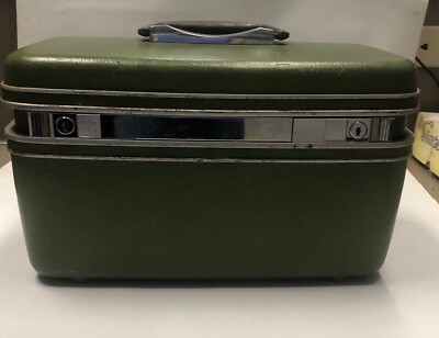 Vintage Samsonite Silhouette Overnight 