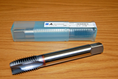TAP SPIRAL POINT 1''-8 H6 UNC 3 FLUTE PLUG TICN OSG# 1651505208