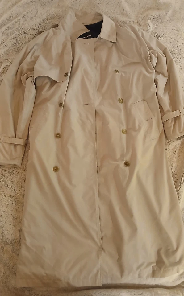 Pierre Cardin Cream Long Raincoat Overcoat Waterproof VGC Size 40 (XL) Very Warm - Image 2 of 4