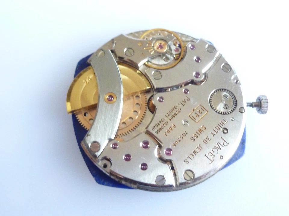 Piaget 12P1 Automatic Micro Rotor gold  Automatic Movement Vintage working - Image 3 of 4