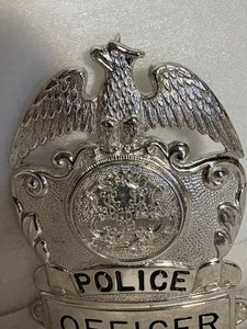Vintage Police Silver Hat Badge State Of Connecticut Screw Back