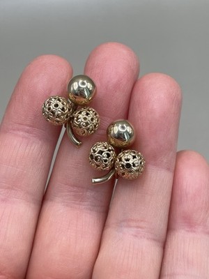 Vintage Signed Van Dell 1/20 12K Gold Filled Clover 0.75  Screwback Earrings