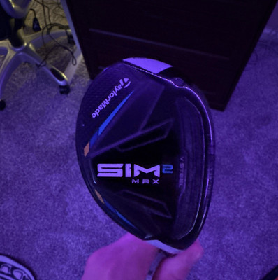 TaylorMade SIM2 Max Hybrid 19° Right-Hand Men s Stiff Graphite Shaft