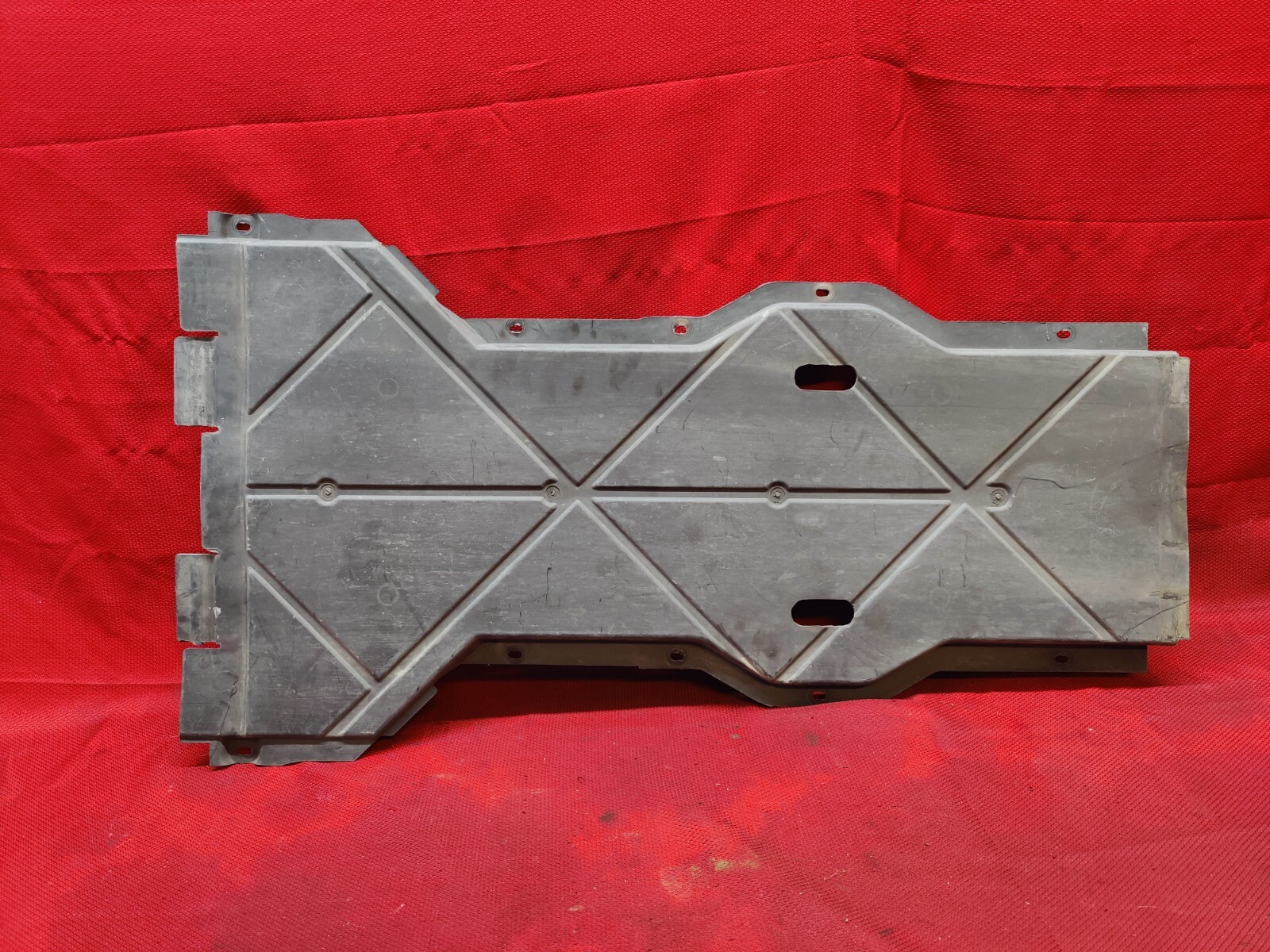 97-04 PORSCHE 911 BOXSTER CENTER ENGINE UNDER BODY SPLASH SHIELD GUARD ...