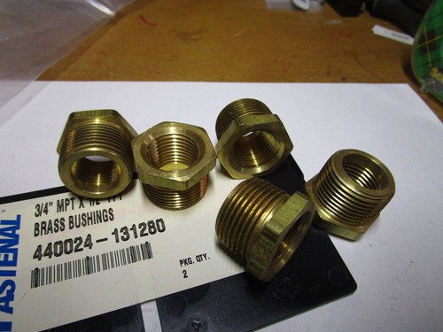 3/4" Male NPT x 1/2" Female NPT Brass Bushing QTY 5