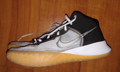 Nike Kyrie Flytrap IV 4 Black Grey White Gum Size 9 Mens  display picture 1