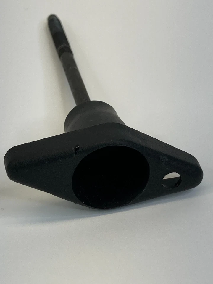 06-10 Saturn Vue Soporte de gato de neumático de repuesto Tornillo de sujeción OEM Foto 2 de 4