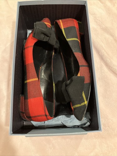 Prada Red Tartan Plaid Flats Sz 40 USA 9-9.5 Pointy Toes And Black Ribbon Bow - Picture 13 of 15