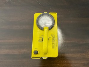 CD Victoreen CDV-715 Model 1A Radiation Detector/Geiger Counter S1 B4