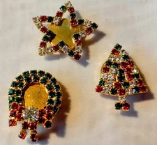 Vintage Chriistmas Rhinestone Button Covers.   # D