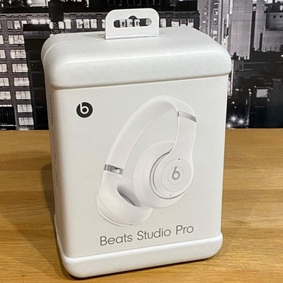 Beats Studio Pro Wireless Bluetooth Noise Cancelling Kopfhörer Matt Weiß
