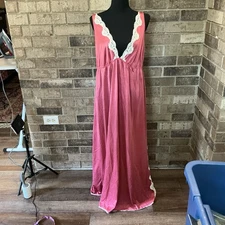 VINTAGE JCPenney Nightgown Pink Satin Lace Maxi USA Size S Sleepwear Boho #10818