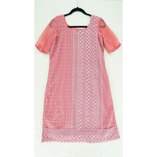 Dusty Pink Chikankari Embroidered Sequins Kurta Medium Scalloped Hems