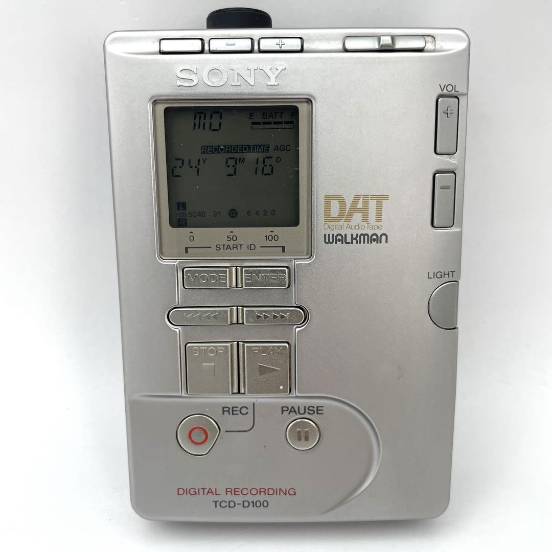 SONY TCD-D100 DAT Walkman Recording Player with Remote Microphone 