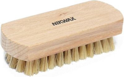NIKWAX SCHUHBÜRSTE HOLZGRIFF WEICHE NATÜRLICHE WILDSCHWEINBORSTEN