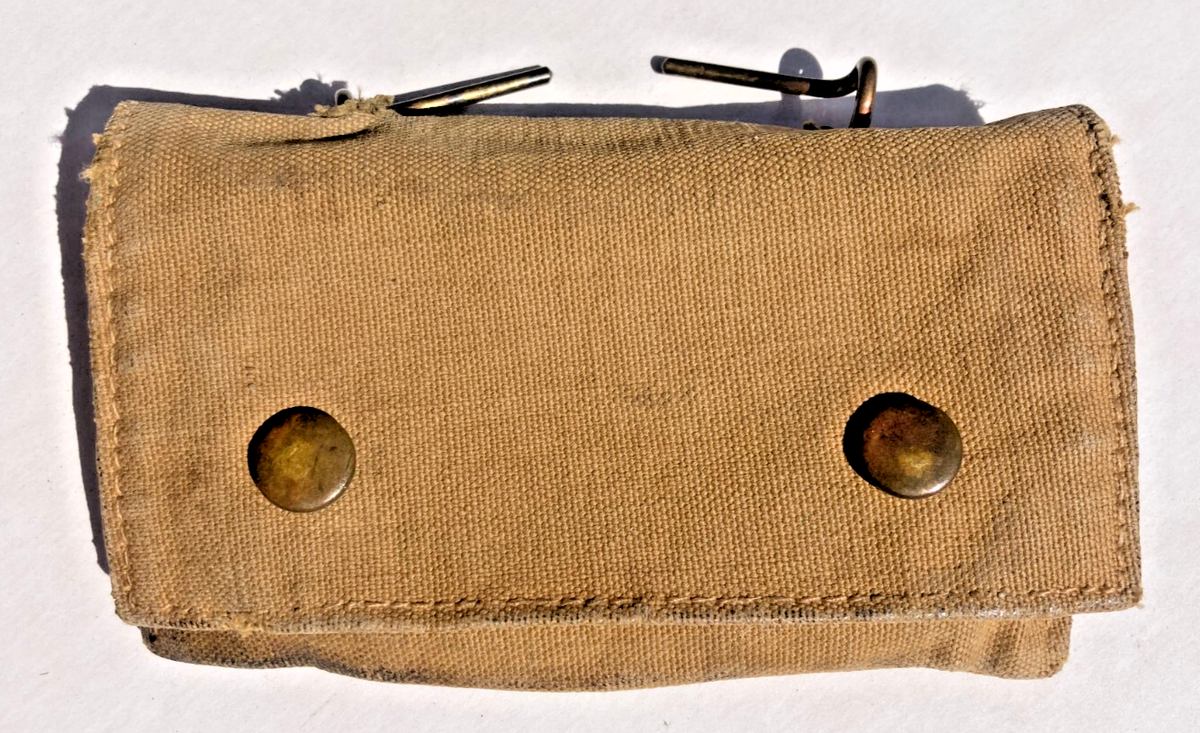 WW1 US Army Military M1904 Carlisle Bandage First Aid Pouch Pea