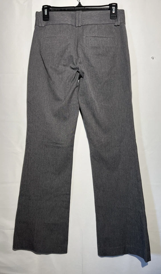 Pantalones de negocios acampanados Banana Republic para mujer talla 2 Foto 2 de 4