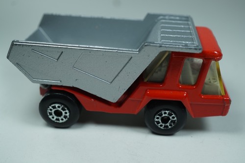 Matchbox Superfast no 23 Atlas Truck Red & Silver Grey Int Silver Base Great UB - Picture 4 of 6