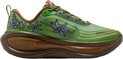 Vomero Plus x Doernbecher Freestyle Molly Womens Running Shoes (Multi Color) - M