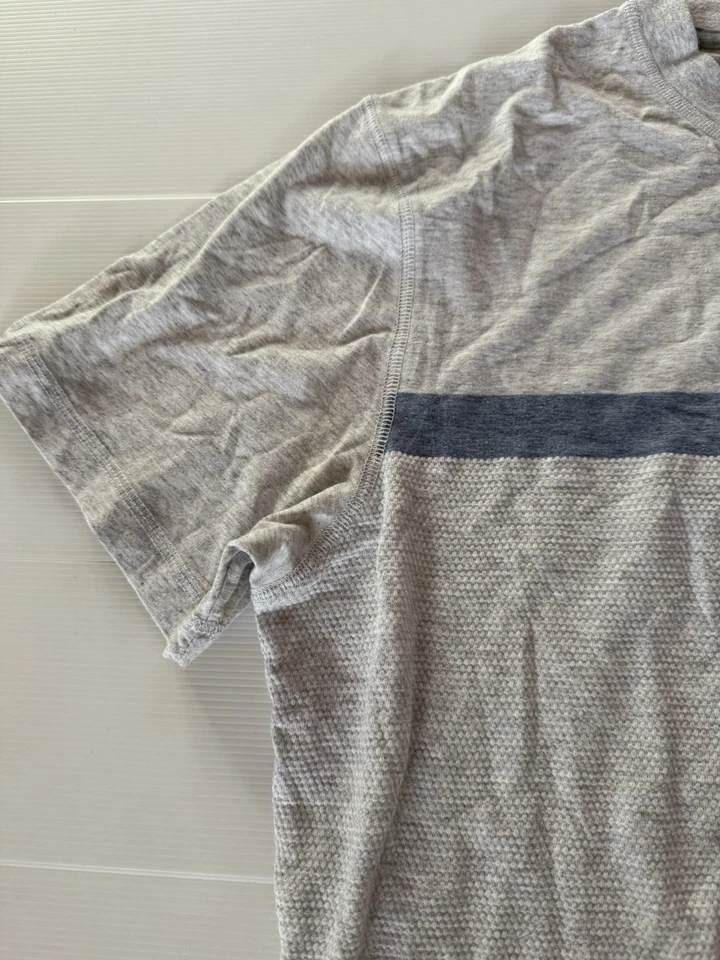 Camiseta Ripcurl Para Hombre XL Extra Grande Gris Calce Relajado Vaporcool Manga Corta Foto 3 de 4