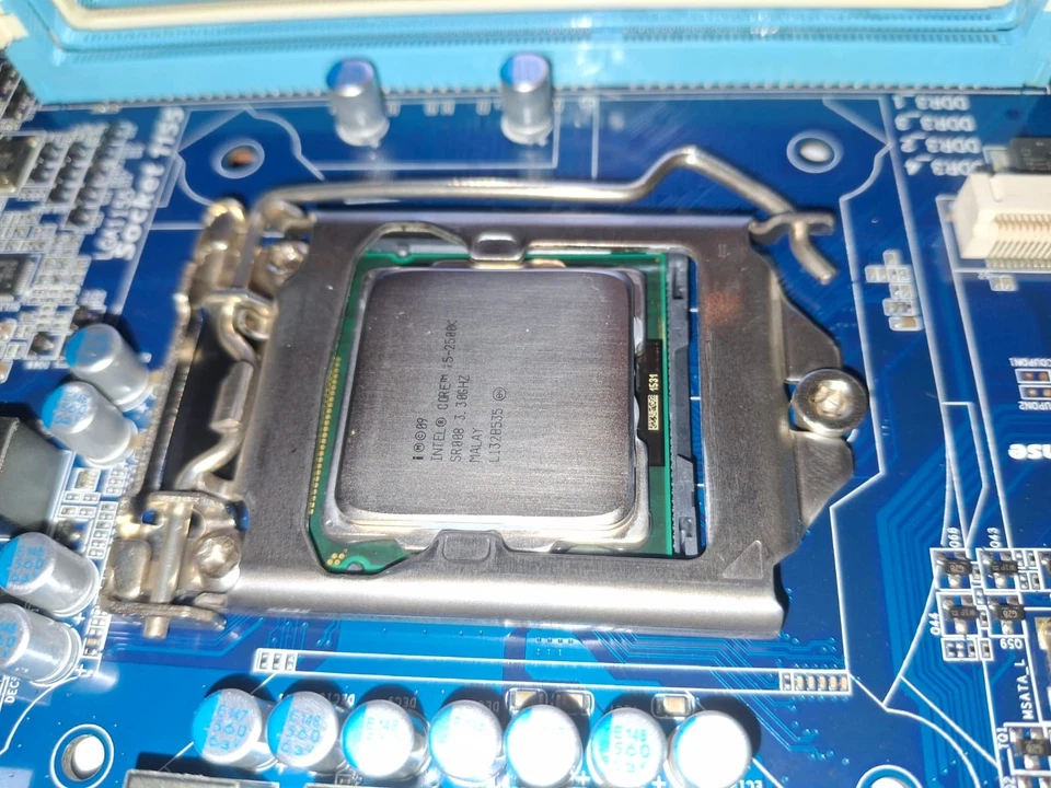 COMBO PC - Intel+Placa+Cooler+Gráfica+Memoria - Immagine 3 di 4