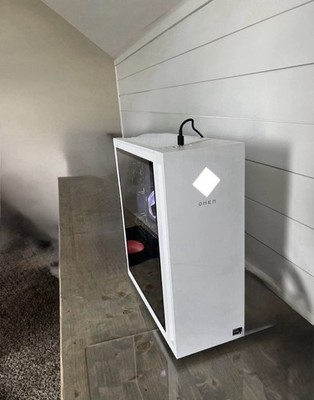OMEN 25L White Gaming Desktop Tower with GeForce GTX Dedicated Graphics